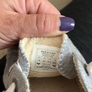 Roxy woman 7 1/2 shoes bayshore III